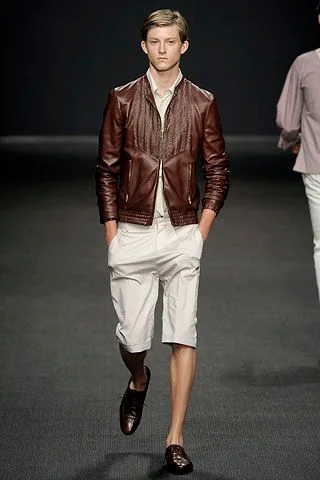 Look 15